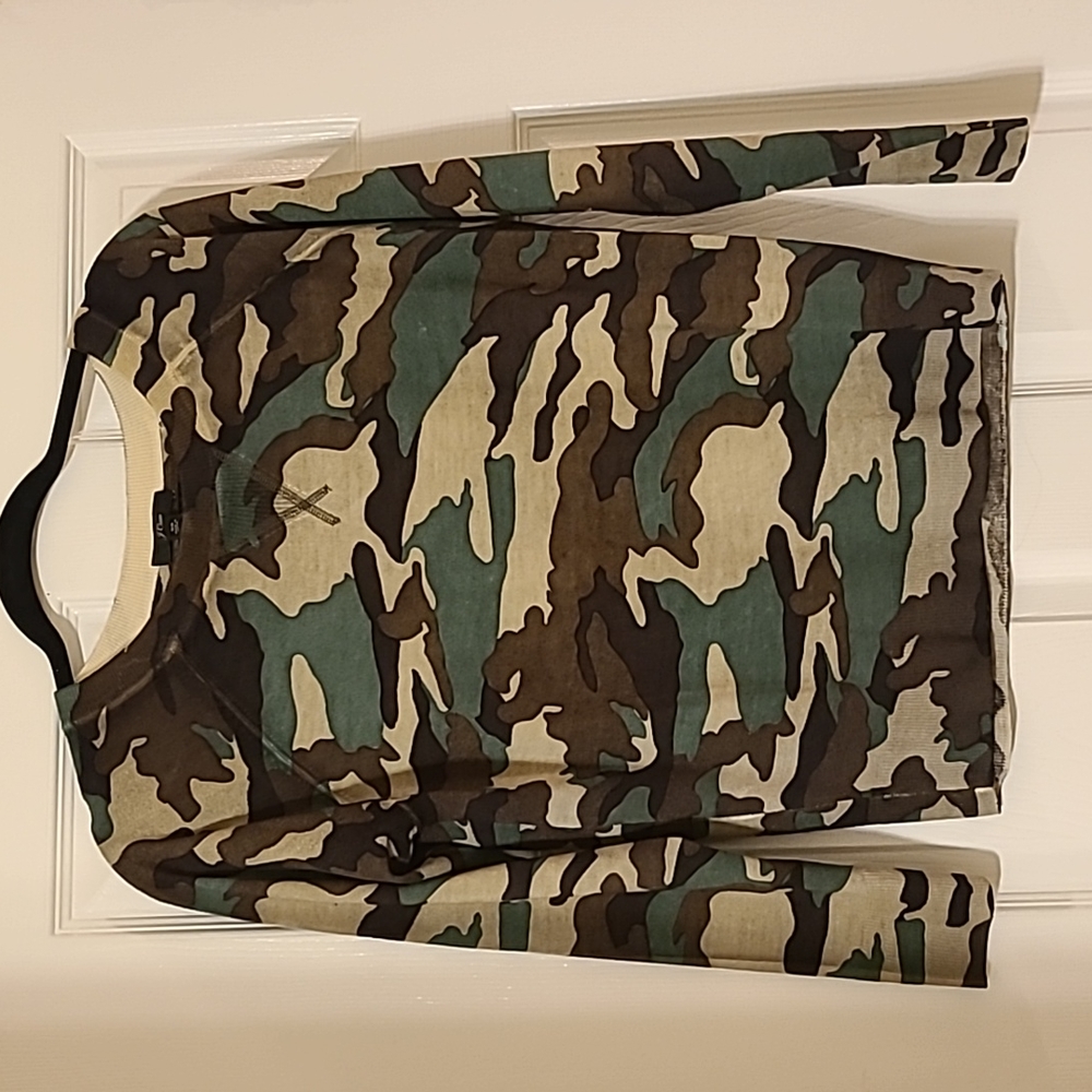 NWT Merino Wool Camo Top